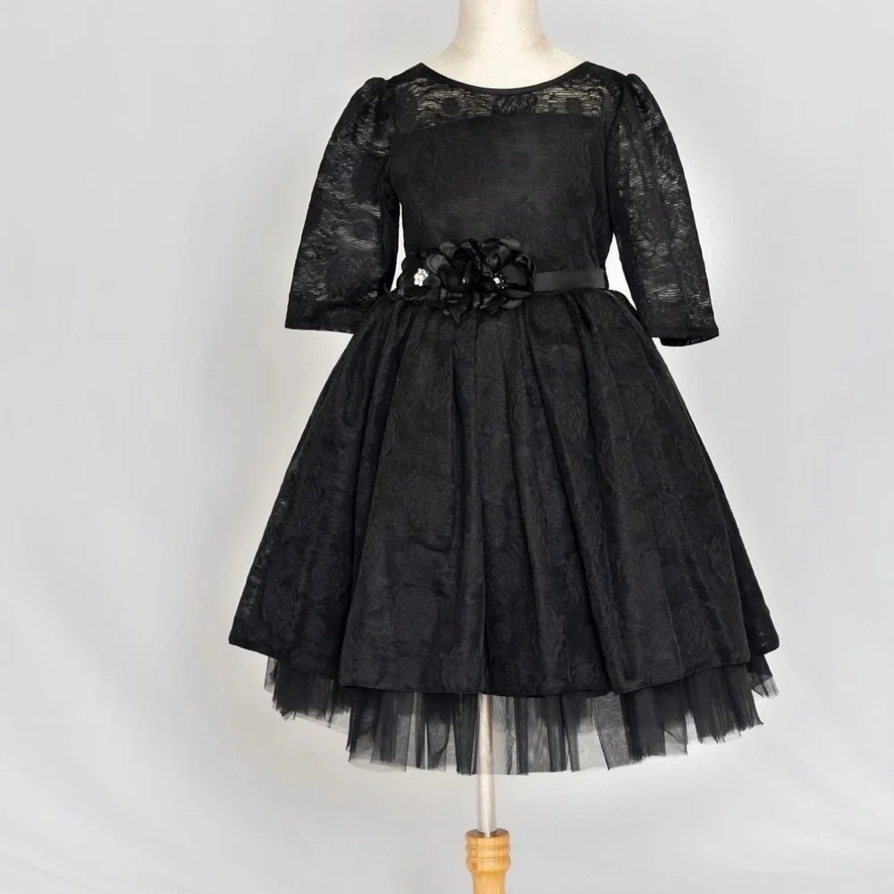 Aurora kids couture size 4-10 - Picture 2 of 3